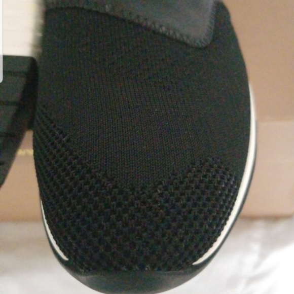 Sneakers for men or women - Picture 9 of 10